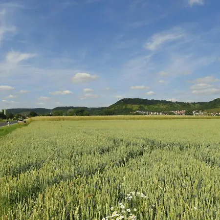בית נופש Comfort In Franconian Hills Zeil am Main