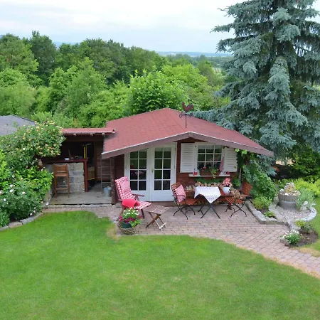בית נופש Comfort In Franconian Hills *